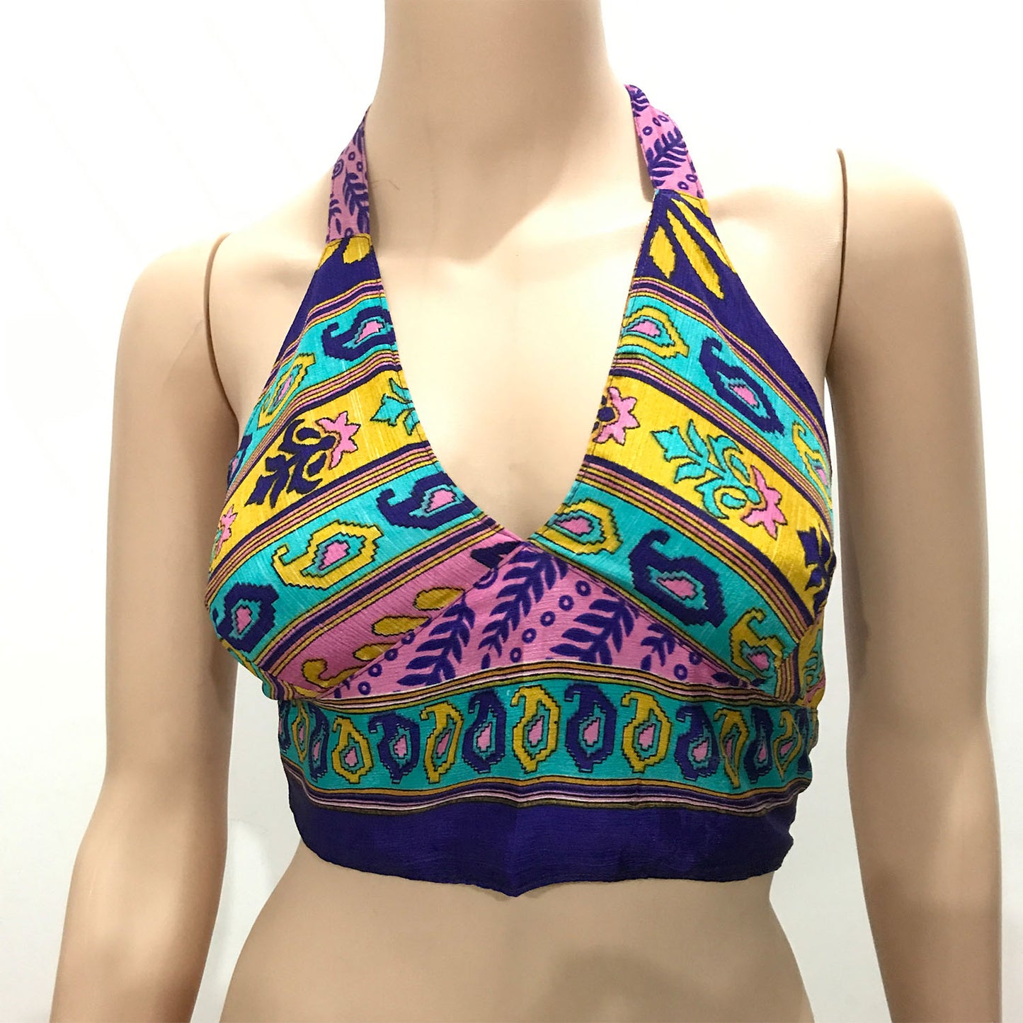 Ganesha Handicrafts Choli Indian Crop Top Halter Neck Back Less (Reversible), Crop Top, Indian Top, Halter Neck Back Less, Reversible, Choli Top, Double Colour Crop top, Womens Crop Top, Trending Top, Popular Crop Top, Multicolour Colour Crop Top
