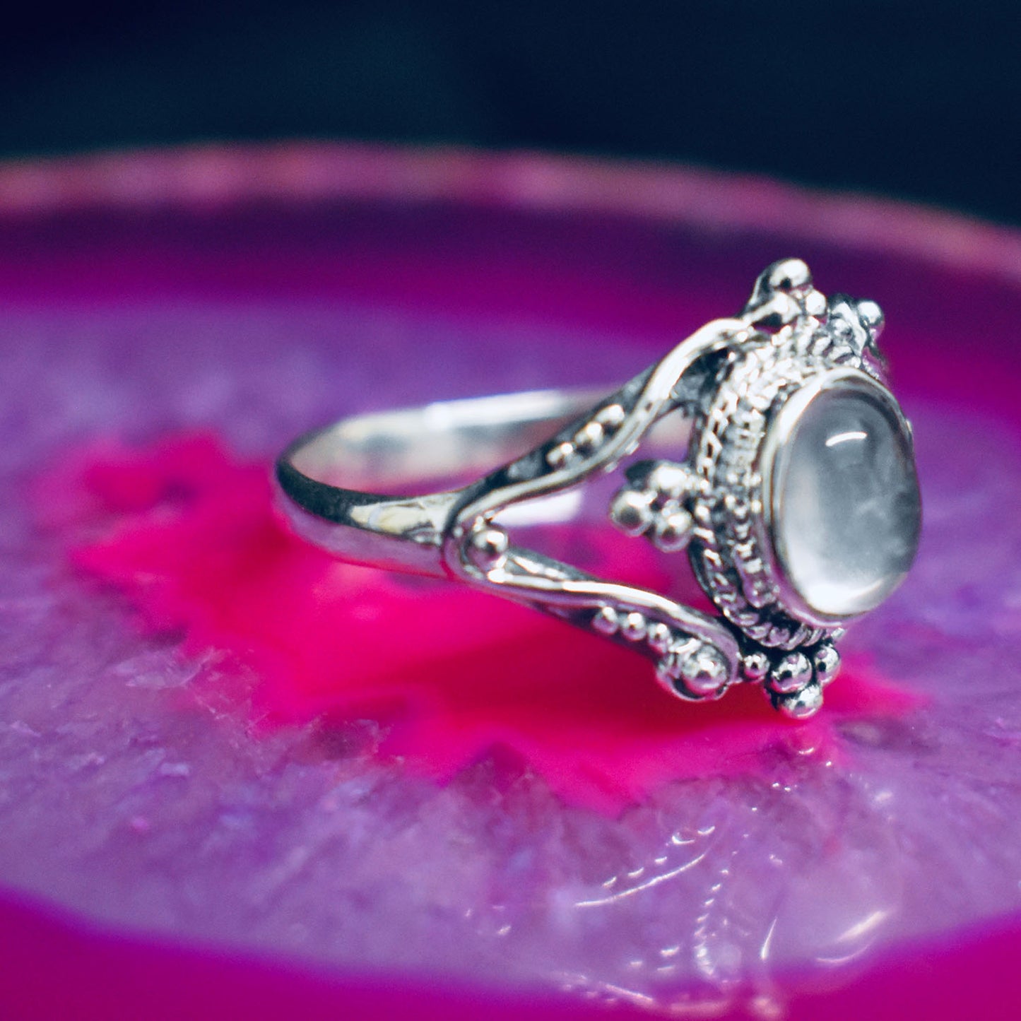 Ganesha Handicrafts, Detailed Quartz Ring, Quartz Ring, Womens Trending Ring, New Model Ring, Womens New Model Ring, womens Fashion Ring.
