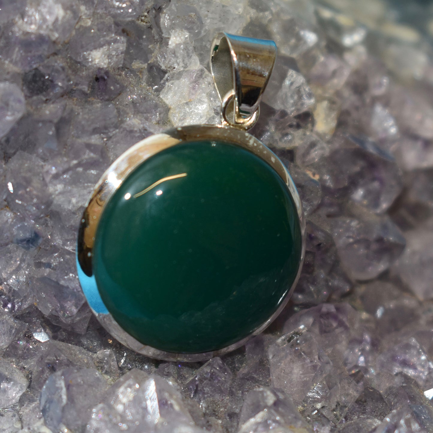 Ganesha Handicrafts, Green Onyx Pendant, Green Pendant, Women's Trending Pendant, Women's new Model Pendant, Women's Modern Pendant, Women's Stylish pendant.