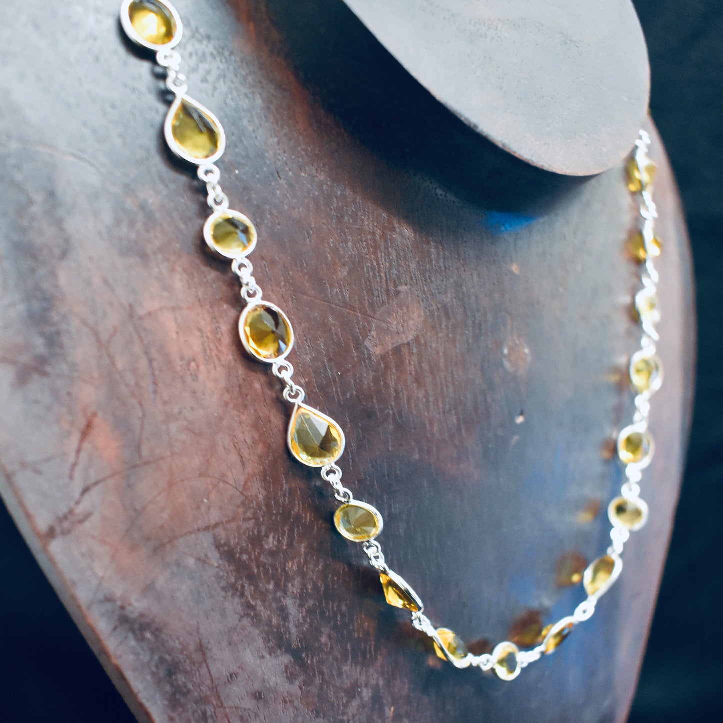 Ganesha Handicrafts, Quartz Gemstone Necklace, Yellow Stone Necklace, Womens New Trending Necklace, Modern Necklace, Women's Stylish Necklace.