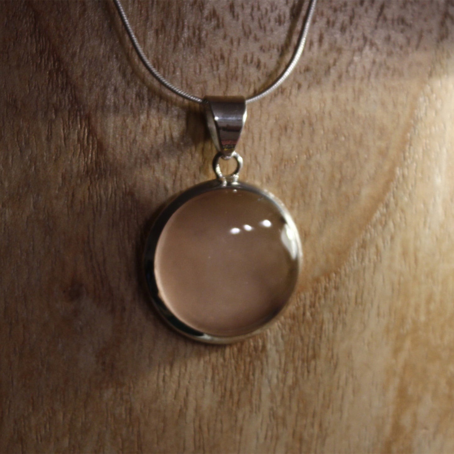 Ganesha Handicrafts, Rose Quartz Circle Gemstone Pendant 925 Sterling Silver Rose Quartz Circle Gemstone Pendant, Quartz Circle Gemstone Pendant, 925 Sterling Silver Pendant, Womens New trending Pendant, Womens New Modal Silver Pendant.