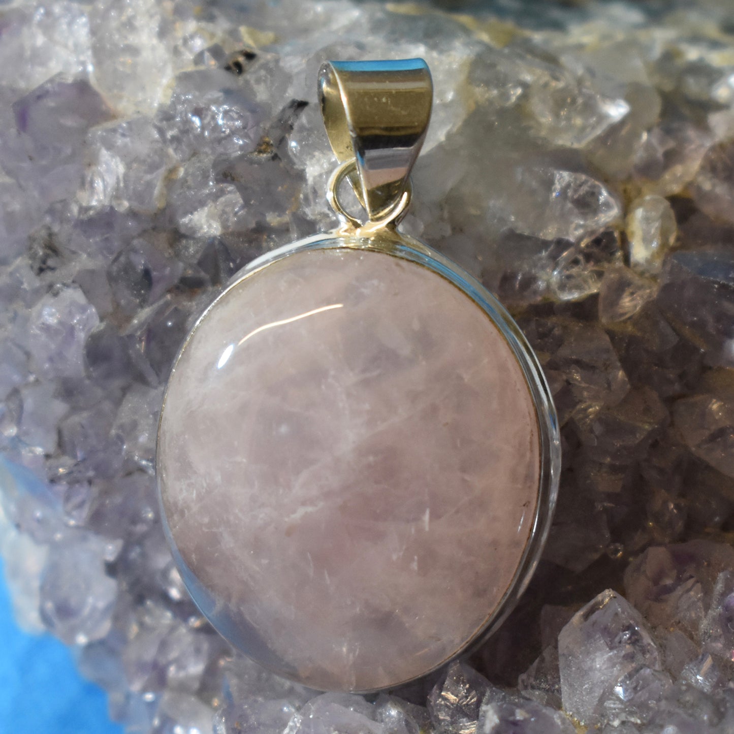 Ganesha Handicrafts, Rose quartz Pendant, Rose Color Pendant, Womens Trending Pendant, New Model Pendant, Womens New Modern Pendant.