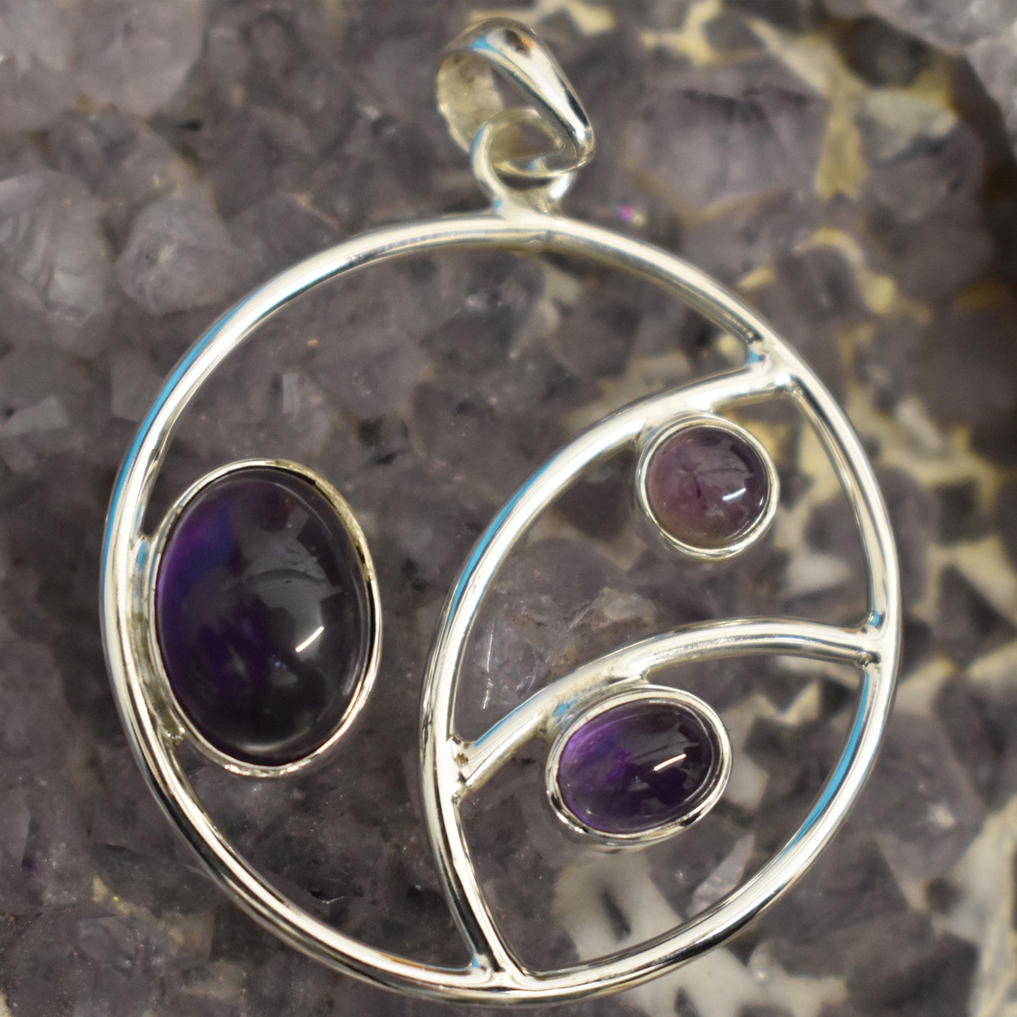 Ganesha Handicrafts, Sterling Silver Circle Stoned Pendant (925), Sterling Silver Stoned Pendant, Circle Stoned Pendant, Women's Trending Pendant, Black Style pendant, Traditional Pendant.
