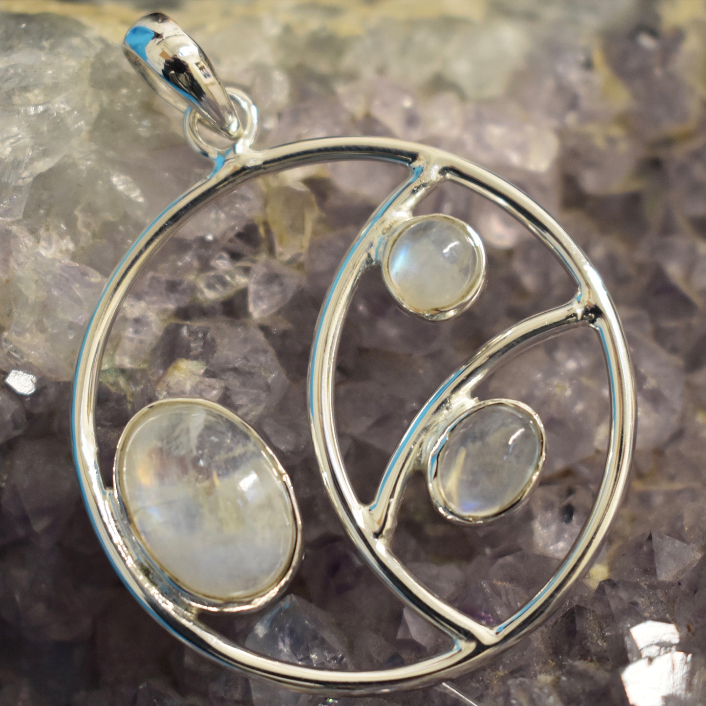 Ganesha Handicrafts, Sterling Silver Circle Stoned Pendant (925), Sterling Silver Stoned Pendant, Circle Stoned Pendant, Women's Trending Pendant, Moonstone Style pendant, Traditional Pendant.