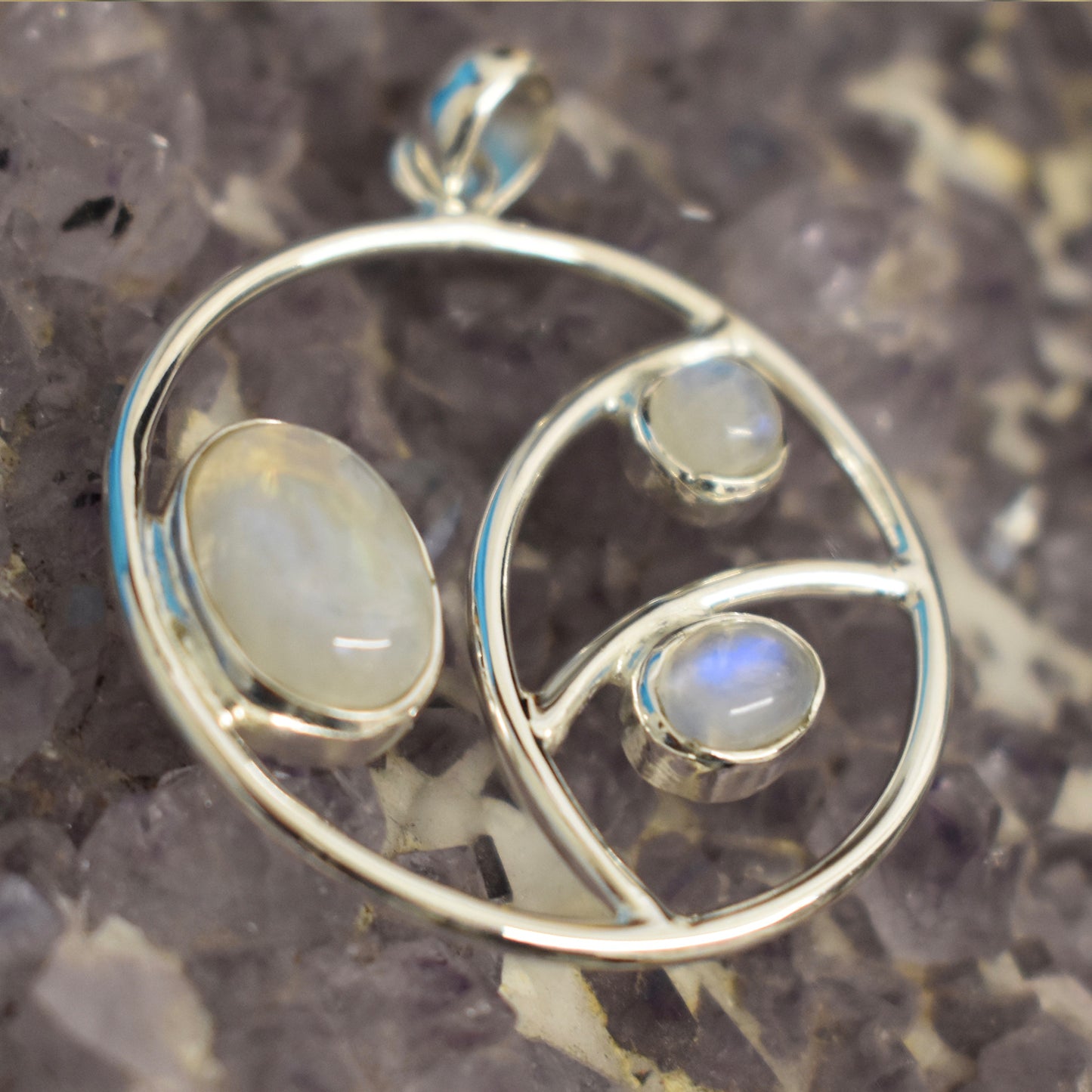 Ganesha Handicrafts, Sterling Silver Circle Stoned Pendant (925), Sterling Silver Stoned Pendant, Circle Stoned Pendant, Women's Trending Pendant, Moonstone Style pendant, Traditional Pendant.