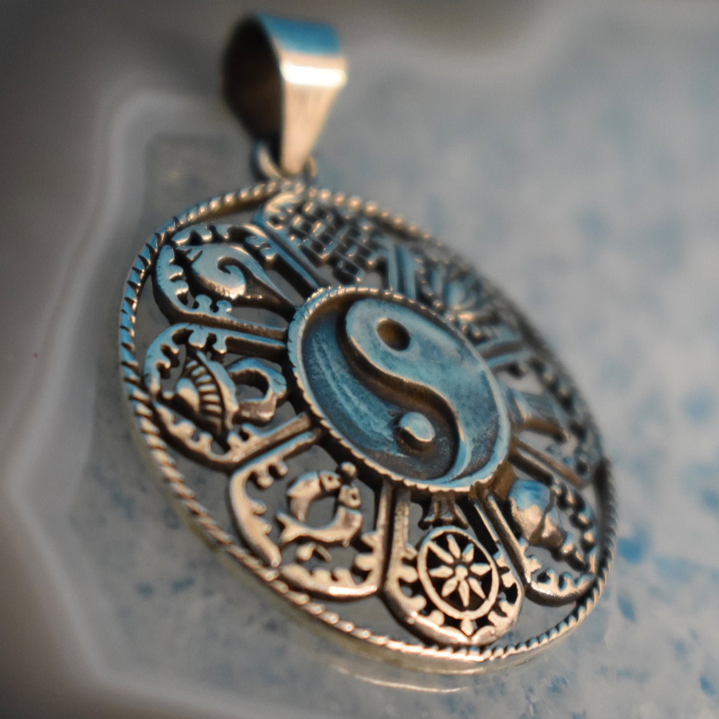 Ganesha Handicrafts, Sterling Silver Yin and Yang Pendant (925), Sterling Silver Pendant, Womens Trending Pendant, Womenss Modern Pendant, Silver Yin and Yang Pendant, 925-Silver Pendant.