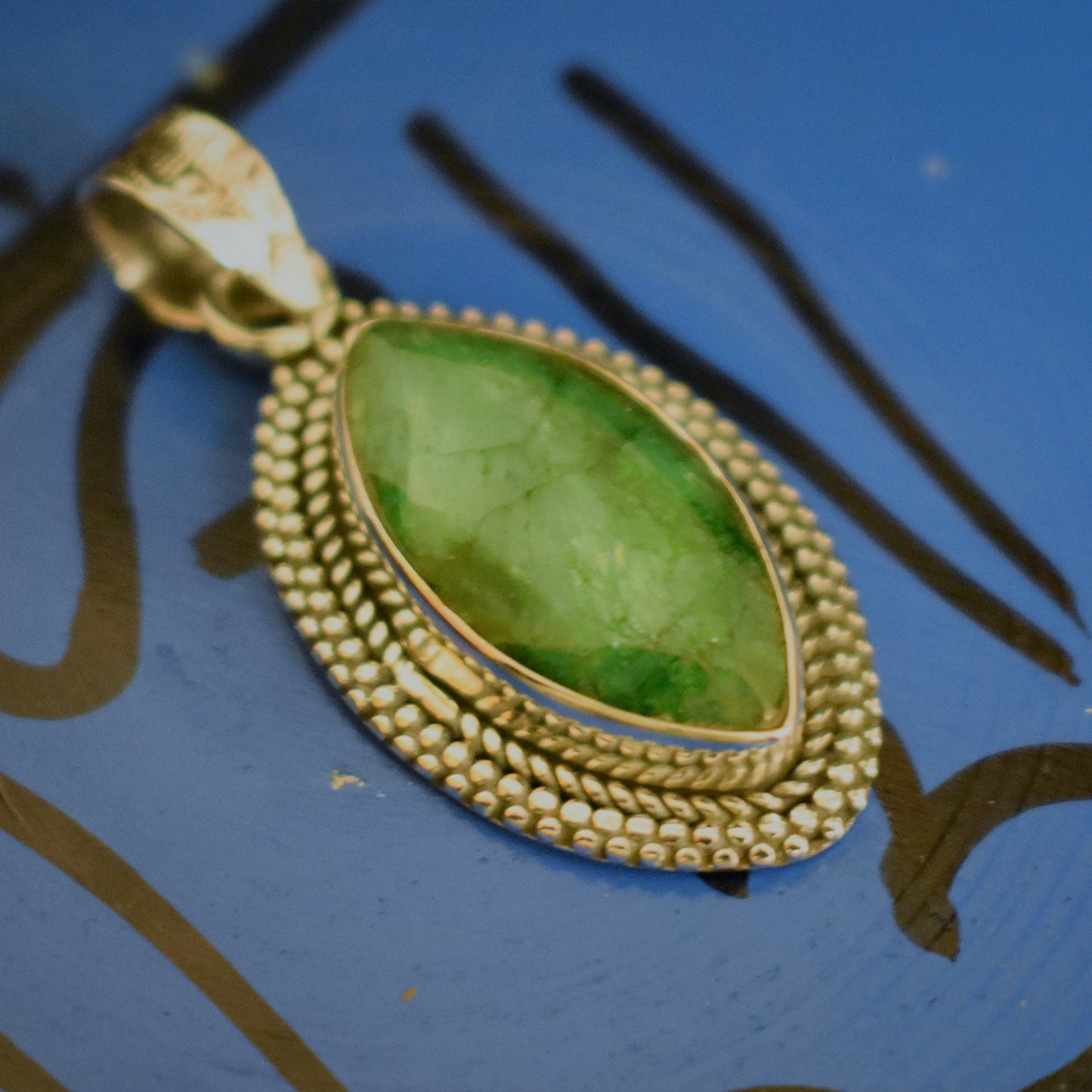 Ganesha Handicrafts, Vintage Style Pendant, Emerald Vintage Style Pendant, Emerald Pendant, Womens Trending Pendant, New Model Womens Pendant, Women Modern Pendant, Stylish Pendant for Women's.