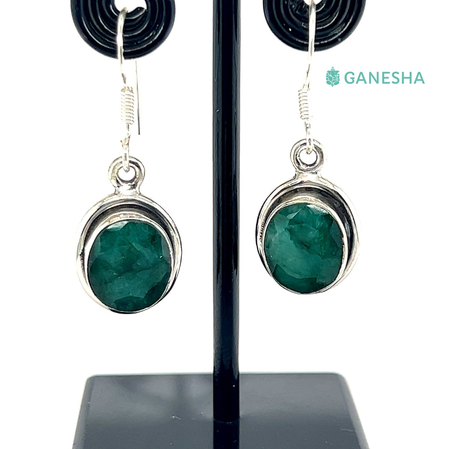 Ganesha Handicrafts, Emerald - 925 Sterling Silver Jewellery Gift Set With Free Chain, 925 Sterling Silver Jewellery Gift Set With Free Chain, Womens stylized Jewellery and Chain, Green Colour Emerald Silver Jewellery.