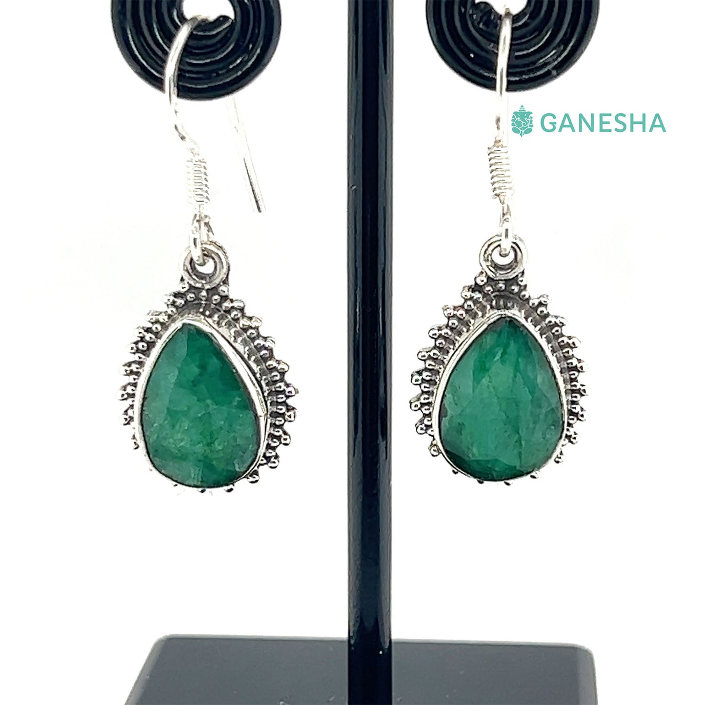 Ganesha Handicrafts, Emerald - 925 Sterling Silver Jewellery Gift Set With Free Chain, 925 Sterling Silver Jewellery Gift Set With Free Chain, Womens stylized Jewellery and Chain, Green Colour Emerald Silver Jewellery.