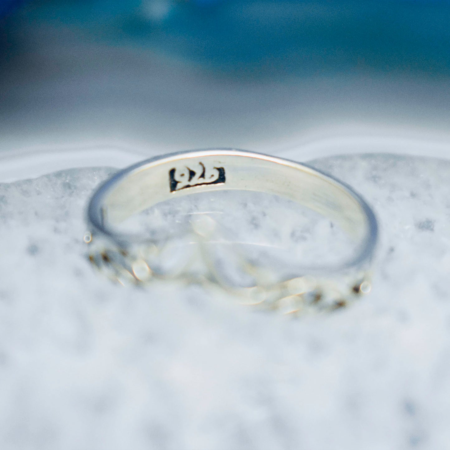 Ganesha Handicrafts, Detailed V band, V band, Women's Trending V Band, Women's New Model Band, Womens Band. 