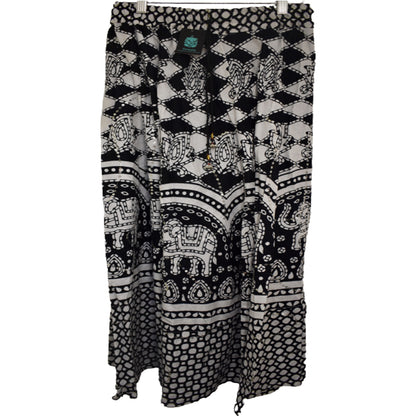 Ganesha Handicrafts, Long Cotton Skirt, Womens Fashion Cotton Skirt, Cotton Skirt, Traditional Skirt, Trending Skirt, Black Cotton Skirt. 