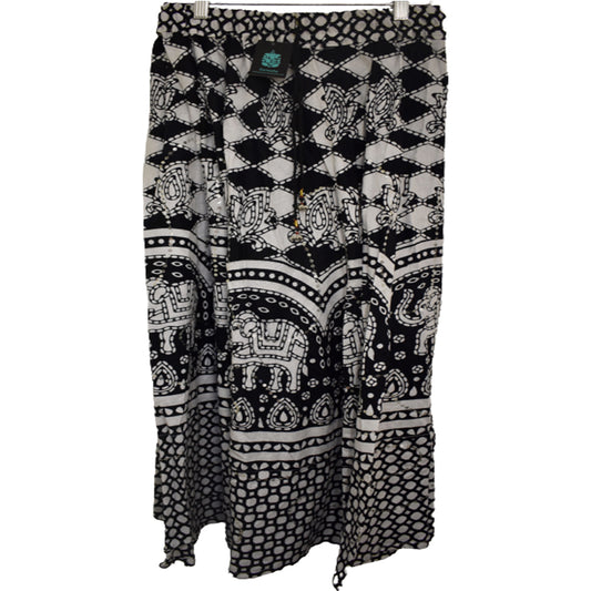 Ganesha Handicrafts, Long Cotton Skirt, Womens Fashion Cotton Skirt, Cotton Skirt, Traditional Skirt, Trending Skirt, Black Cotton Skirt. 