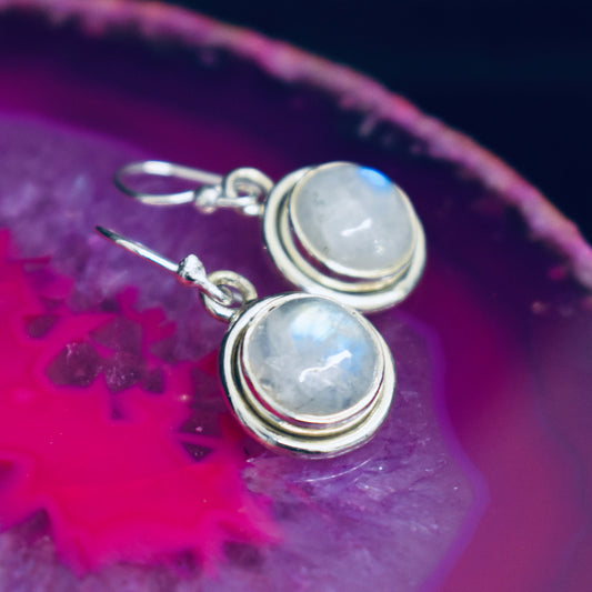 Ganesha Handicrafts,  Plain Circle Moonstone Earrings, Moonstone Earrings, Plain Circle Earrings, Womens new Modern Earring, New Trending Earrings, Womens Mode Earrings, Stylish Womens Ring collection. 