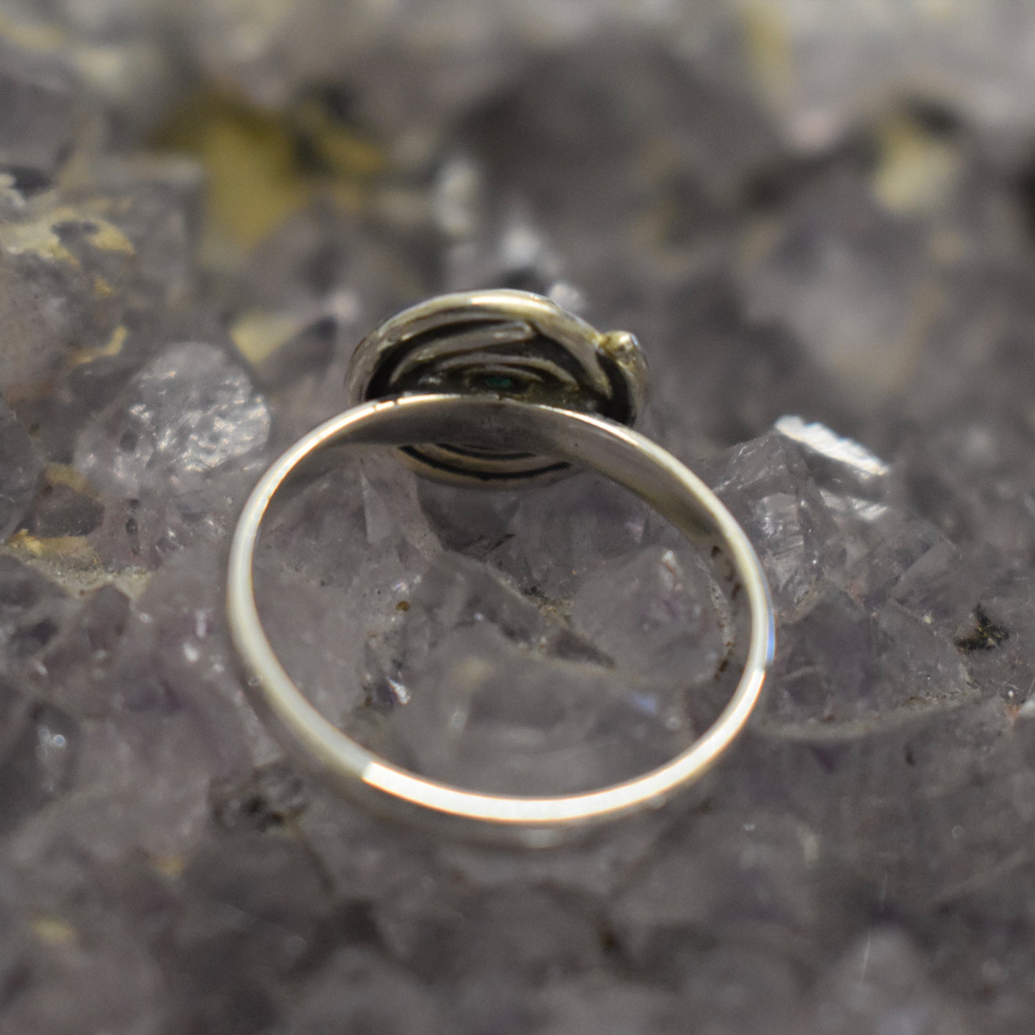 Ganesha Handicrafts, Swirl Pattern Ring, Swirl Ring, Women's Ring, Womens Trending Swirl Ring, Women's Modern Ring, Women's Traditional ring, Shell Swirl Ring.