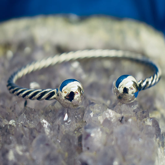 Ganesha Handicrafts, Twisted Ball Bangle(925), Ball Model Bangle, New Trending Women's Bangle, 925-Twisted Ball Bangle, New Model Women's Bangle, Women's Stylish Bangle.   
